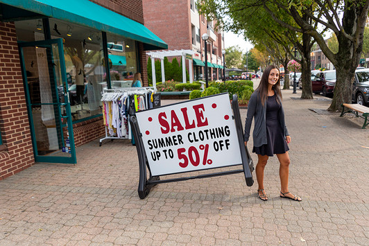 SWINGER-plus® Easy Roll Roadside Sign SWINGER-plus® Easy Roll Roadside Sign