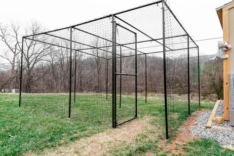 7.5' H Steel Hex Garden Fence Enclosure w/Top and Gate