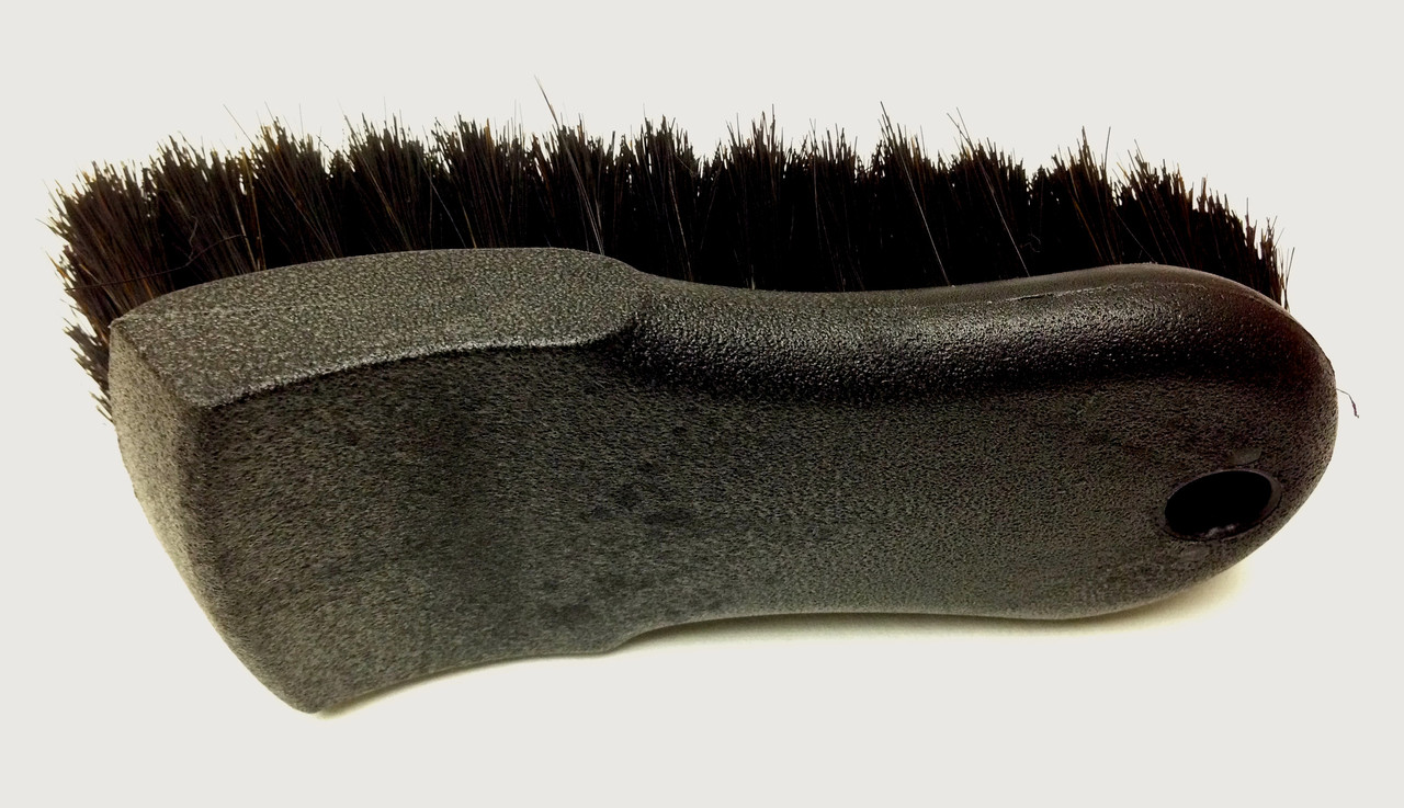 Any who uses horse hair brushes on leather, how do you clean it? After one  use it now smells like wet horse. The smell only gets worse when I actually  use it. 