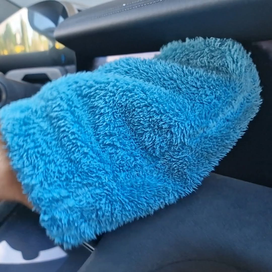 グレンモーレンジ バーマット Microfiber Madness IncrediMitt | Skys The Limit Car Care