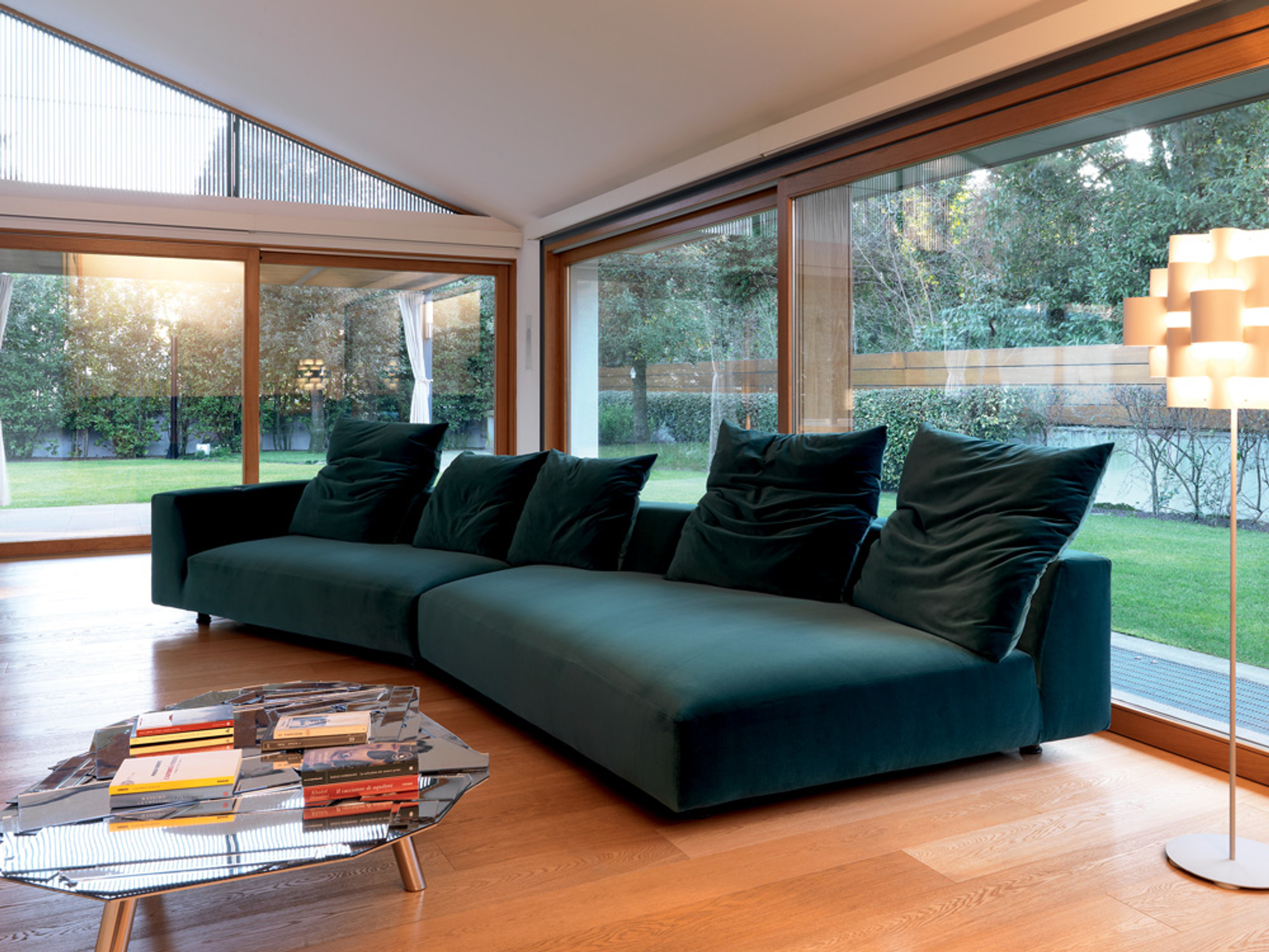 Edra Winter Promotion: 10% Off ‘Smart Cushion’ Sofas Edra Winter Promotion: 10% Off ‘Smart Cushion’ Sofas