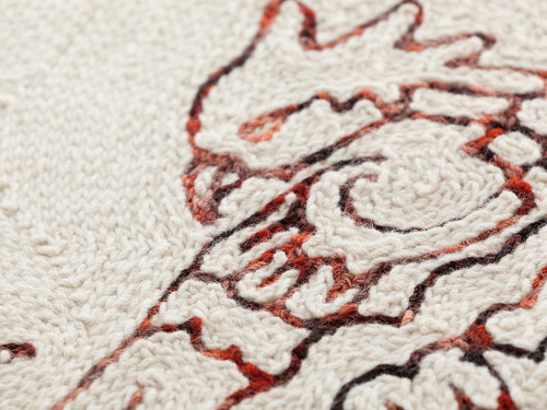 GAN Fénix Chain Stitch Rug by Siamak Eagle