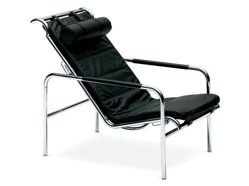 Zanotta Genni Lounge Chair by Gabriele Mucchi