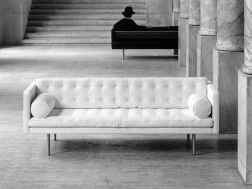 Flexform Magister Sofa by Antonio Citterio & Paolo Nava