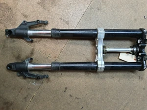 TRIUMPH TROPHY 1200 SE 2014 Forks & Clamps
