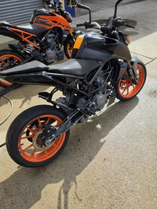 KTM 200 DUKE 2022