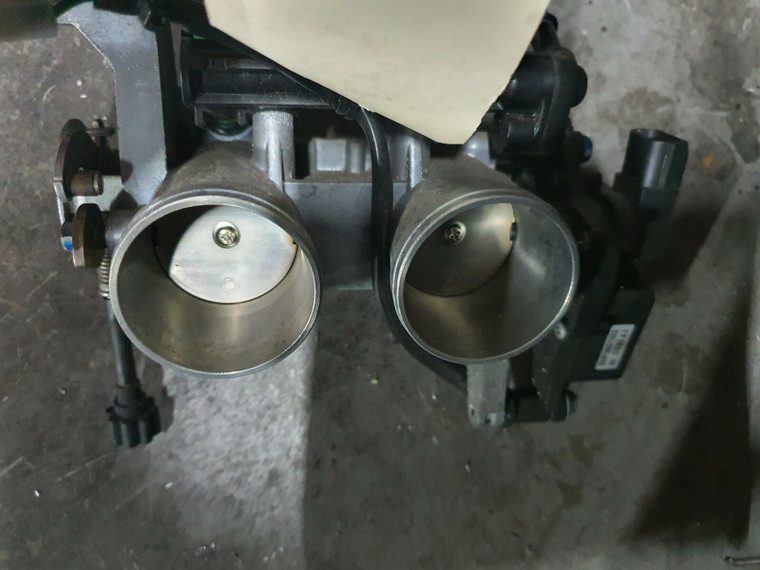 KAWASAKI NINJA 300 EX300A THROTTLE BODIES 161630746