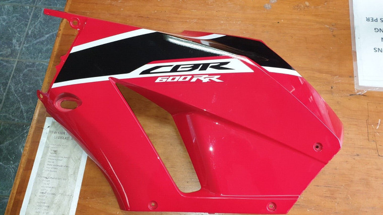 Honda CBR600RR Left Mid Fairing Cowl 2018-2020 Part No 64360 MJC-A000