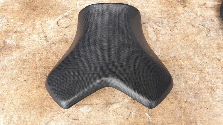 Kawasaki Z750 Riders Seat 2007 - 2012 Part No 530660138MA