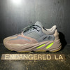 Yeezy 700 Mauve Sz 9.5