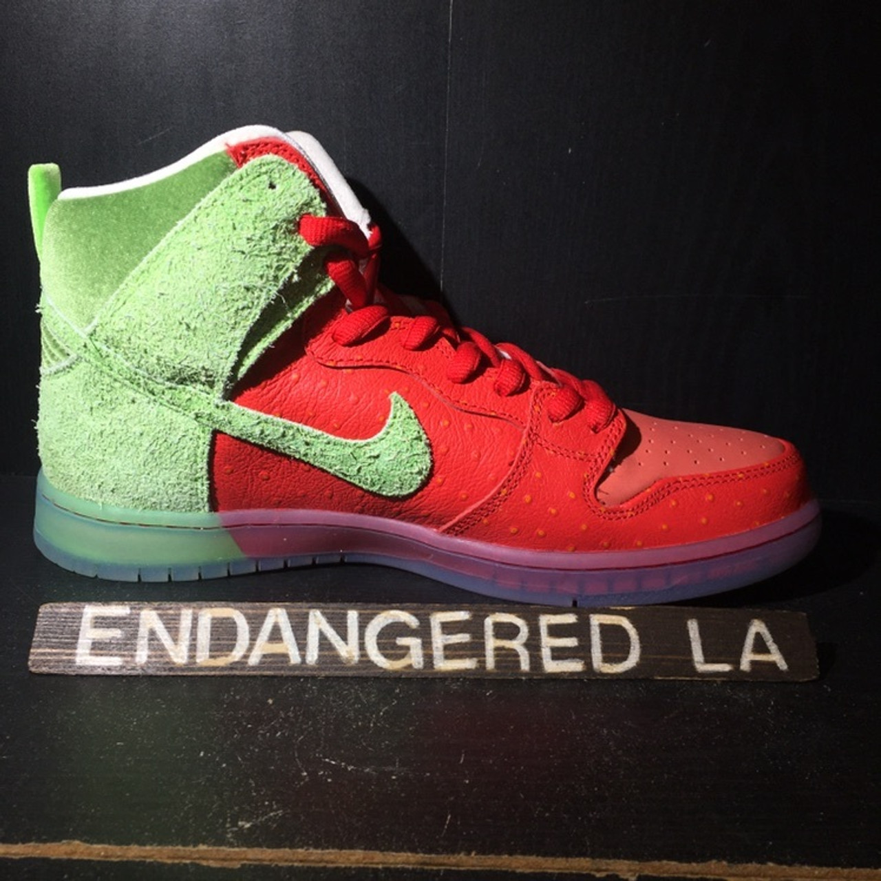 Nike SB Dunk High Strawberry Cough - ENDANGERED LA