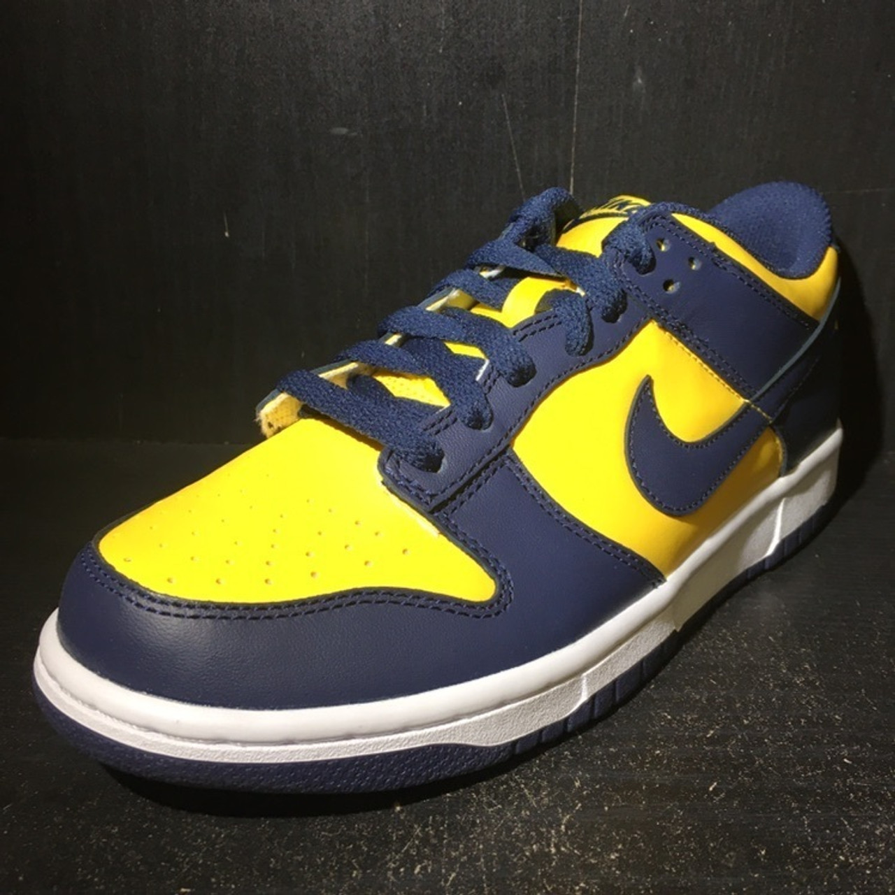 Nike Dunk Low Michigan - ENDANGERED LA