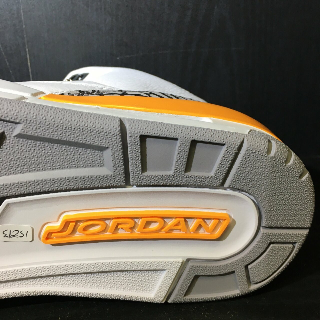Air Jordan 3 Laser Orange - ENDANGERED LA
