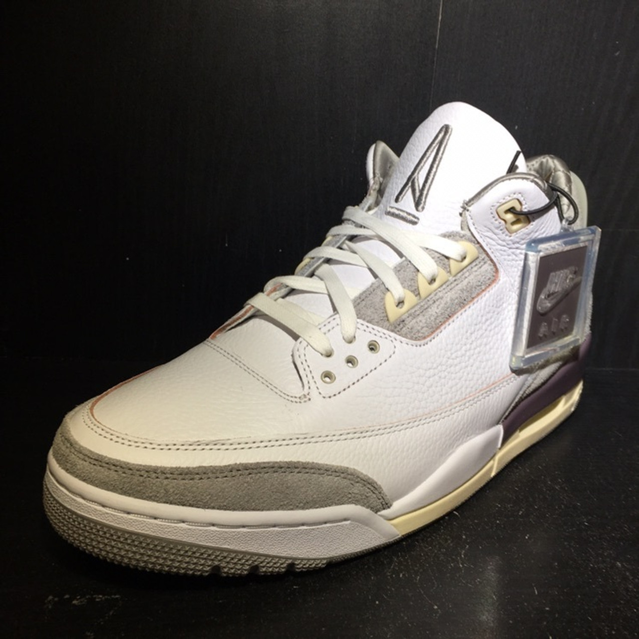 Air Jordan 3 A Ma Maniére - ENDANGERED LA