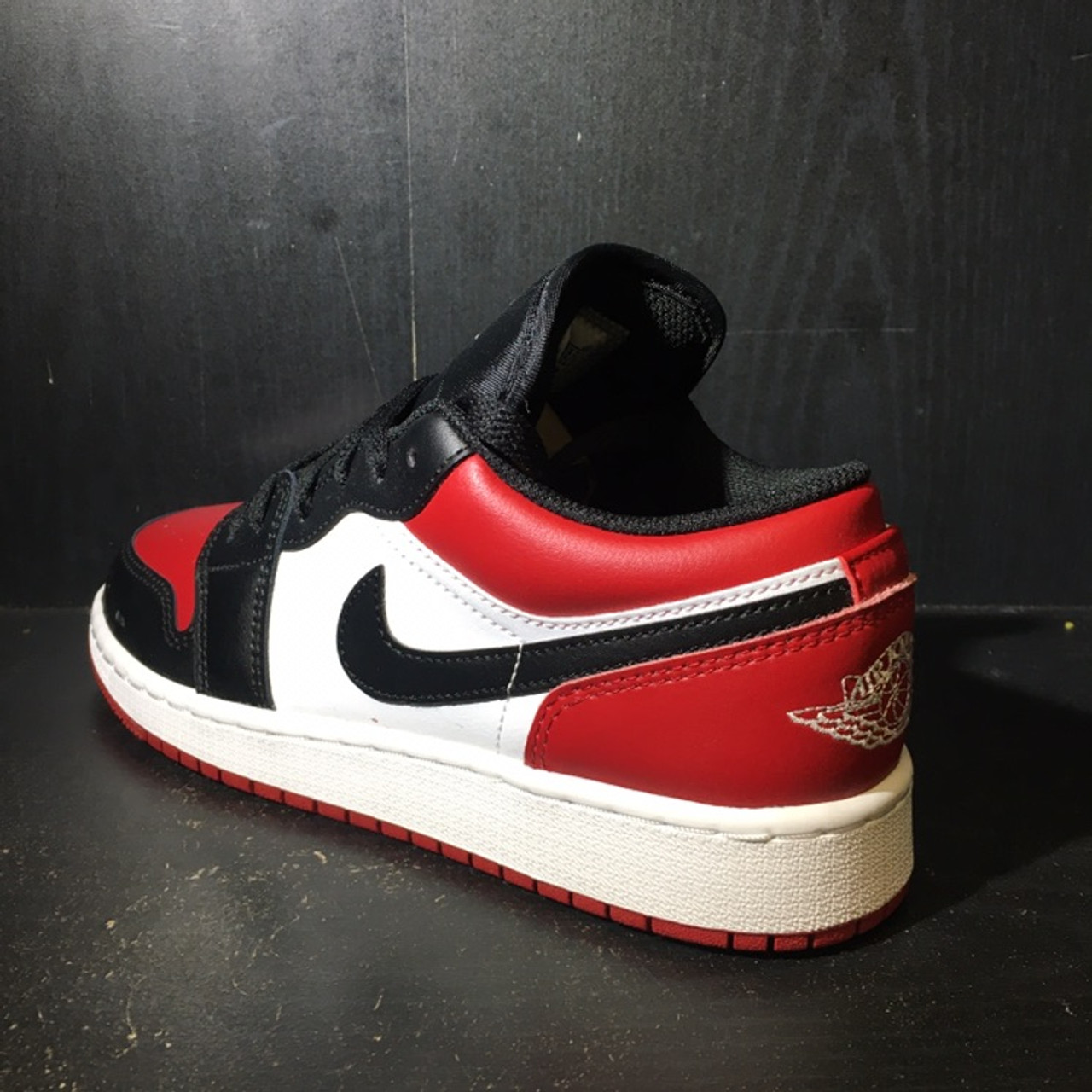 Air Jordan 1 Low Bred Toe (GS) - ENDANGERED LA