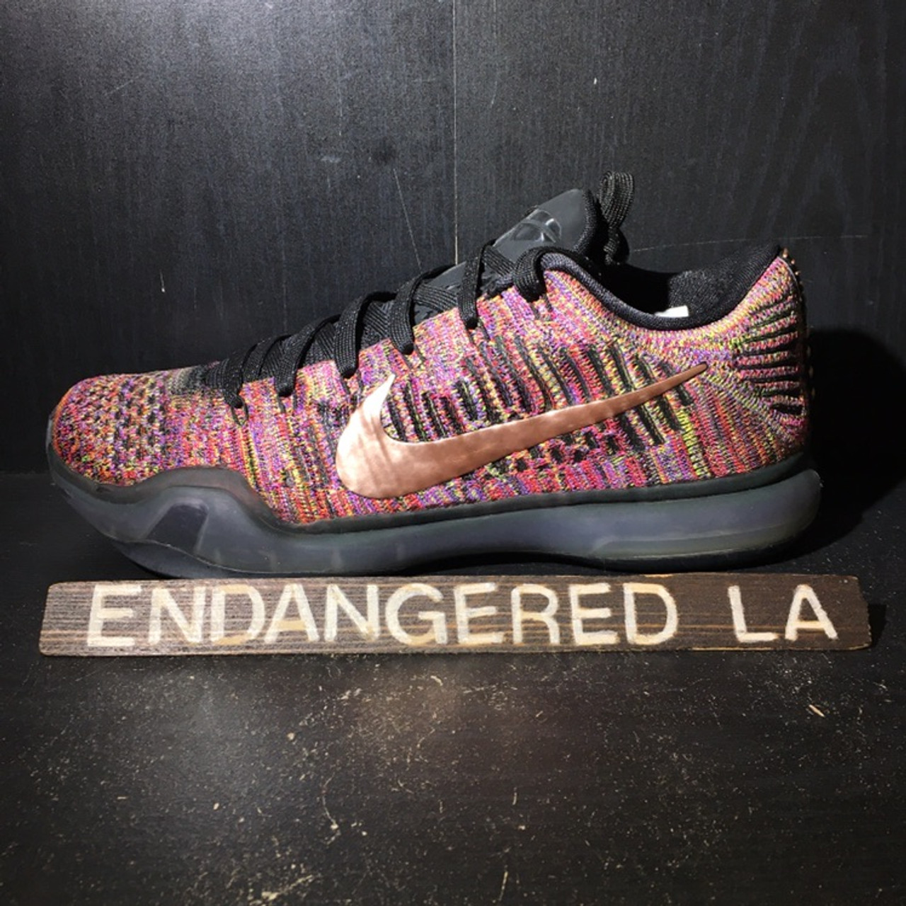 Kobe 10 ID Gold Sz 8 (#22244) - ENDANGERED LA