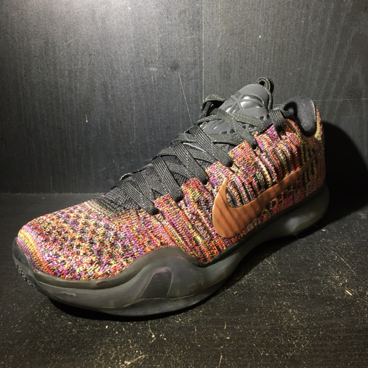 Kobe deals 10 multicolor