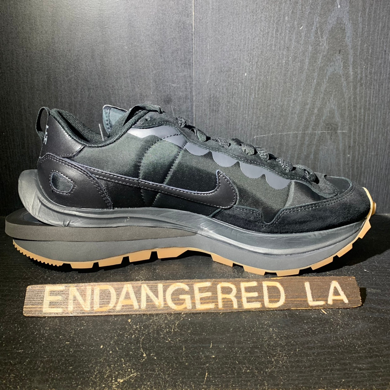 Nike Sacai Vaporwaffle Black Gum - ENDANGERED LA