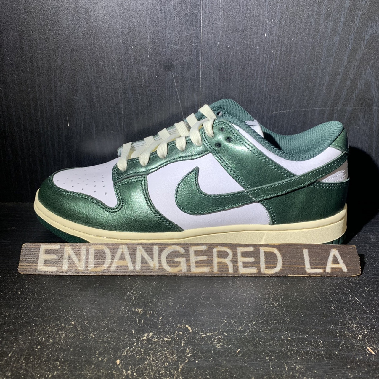 dunk low retro green