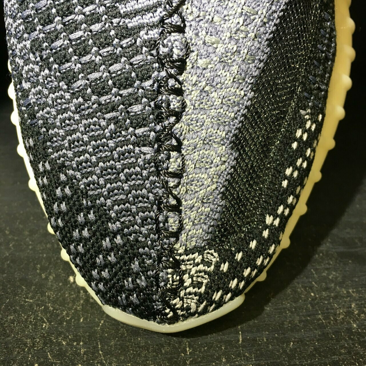 yeezy carbon stock