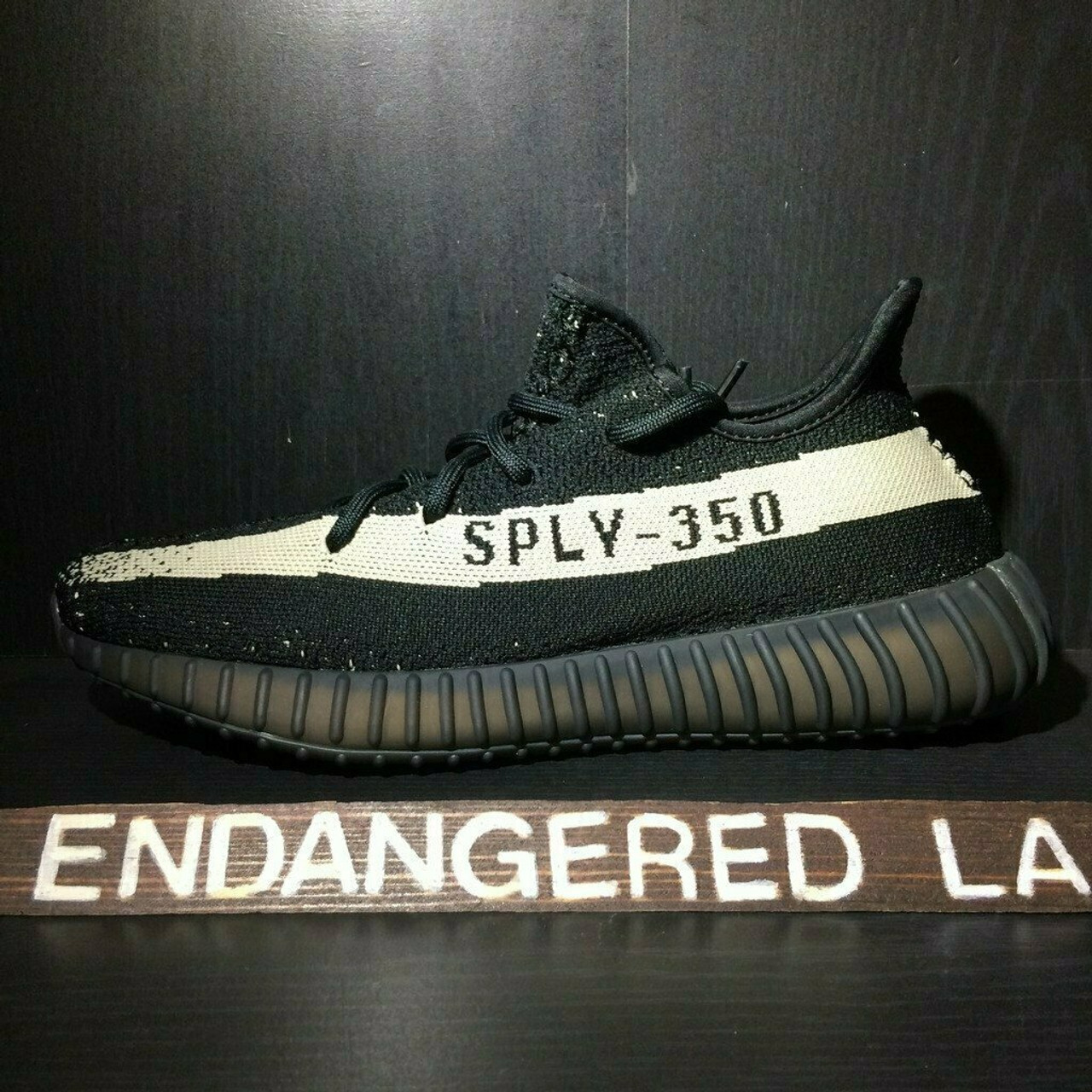 Yeezy 350 V2 Oreo