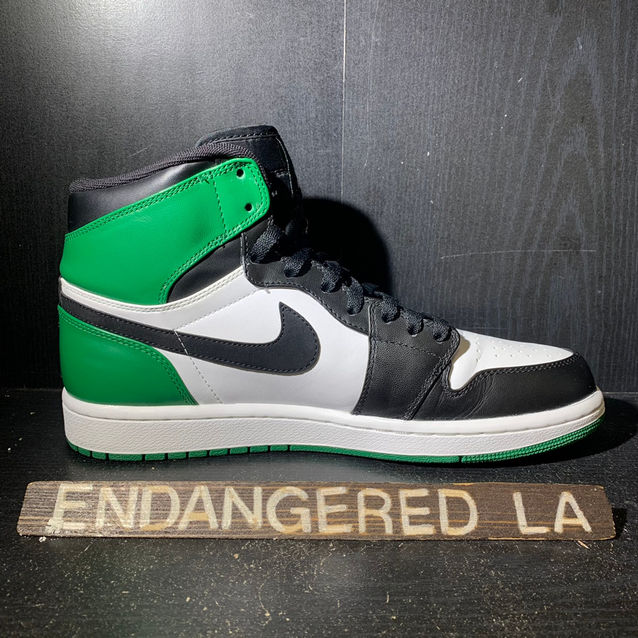 Air Jordan 1 DMP Celtics Sz 10 (#23005) - ENDANGERED LA