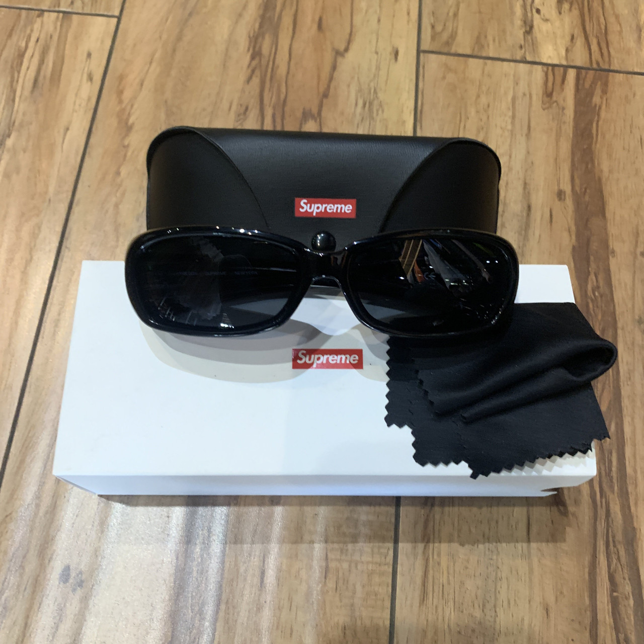 高評価国産 Supreme Supreme Sunglassの通販 by NOBUUU's shop｜シュプリームならラクマ