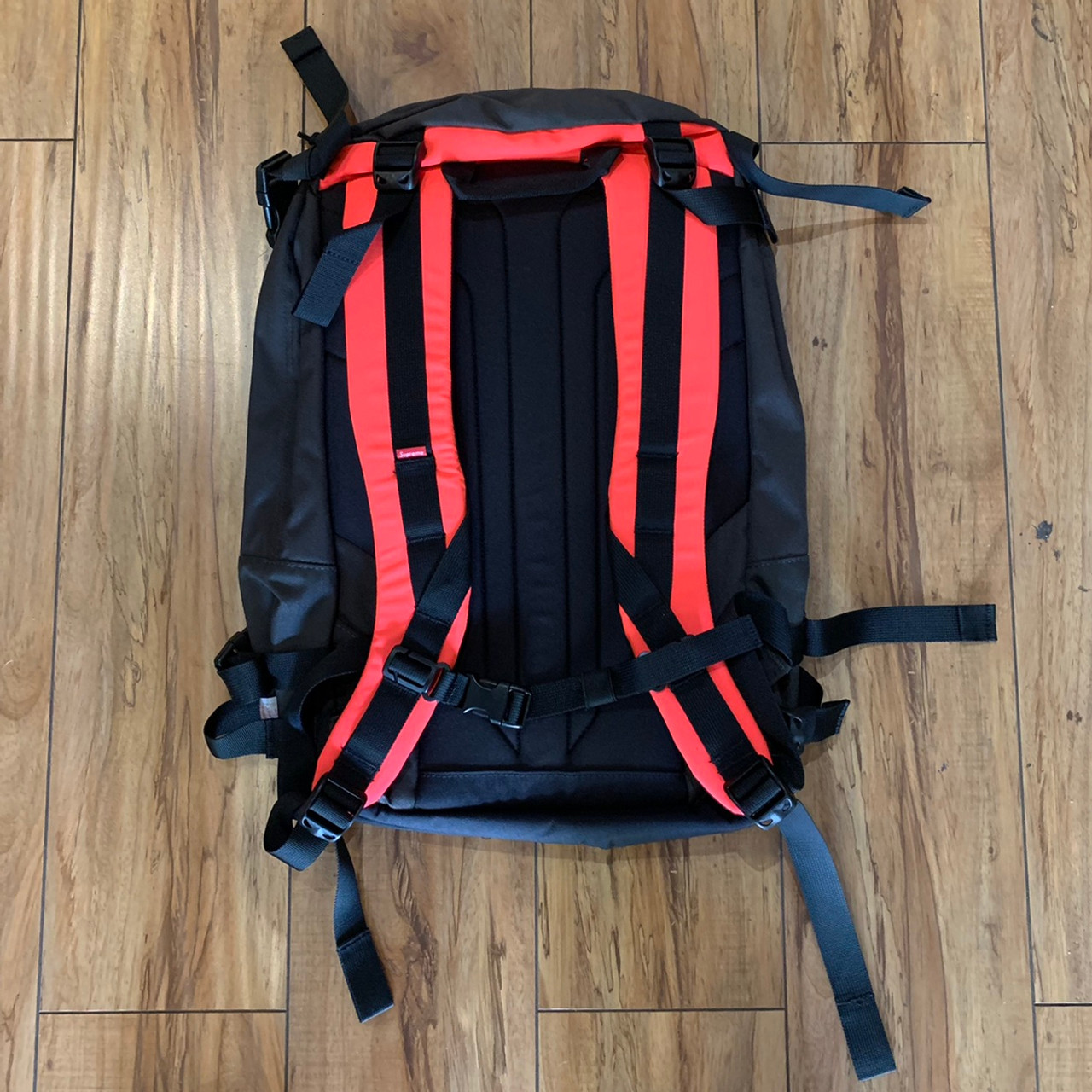 Supreme Backpack Tote Black S/S 19' - ENDANGERED LA