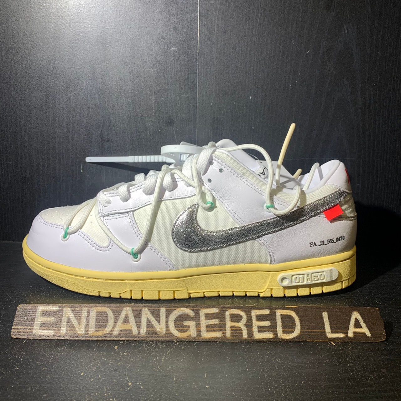 Nike Dunk Low Off-White Lot 1