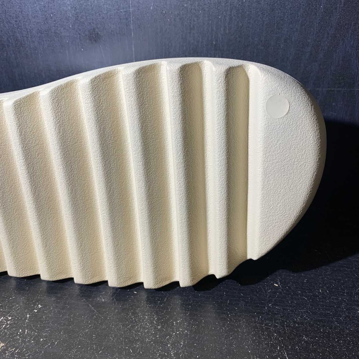 fake yeezy slides bone