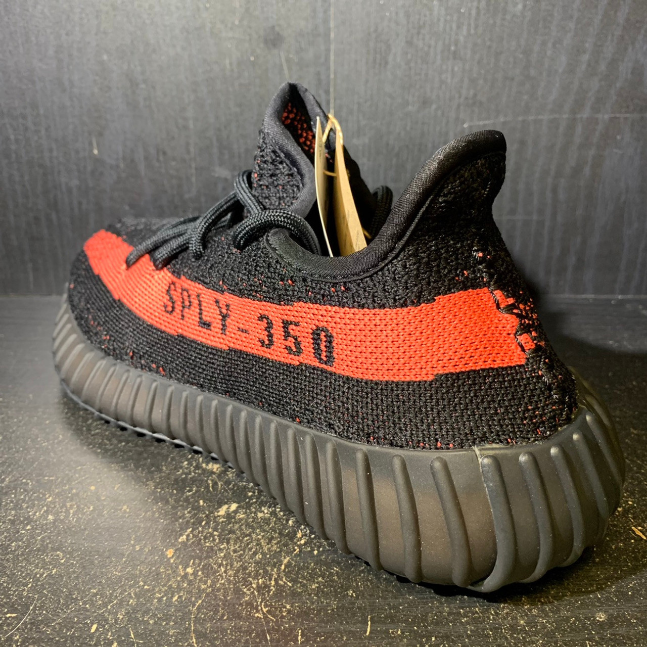 Yeezy sply 350 sales black orange