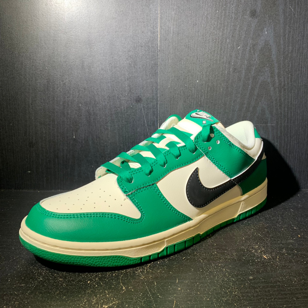 nike dunk lottery green