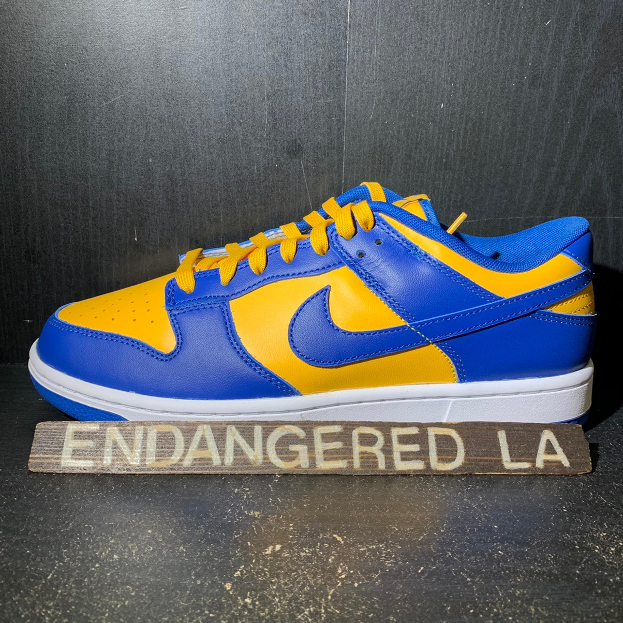 Nike Dunk Low UCLA