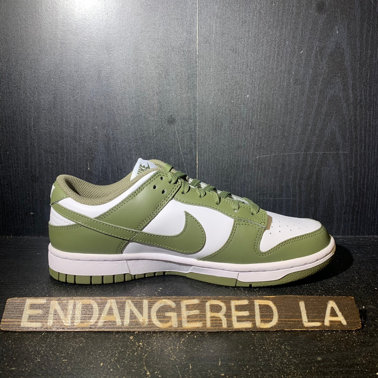 Nike Dunk Low Medium Olive