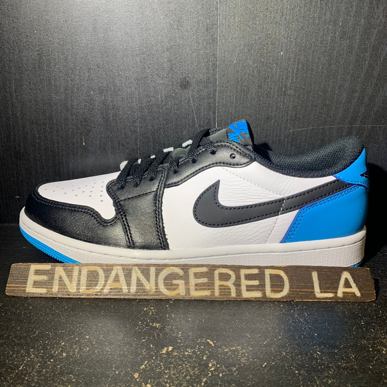 NIKEAIRJORDAN1LOWBLACKandDARKPOWDER BLUE