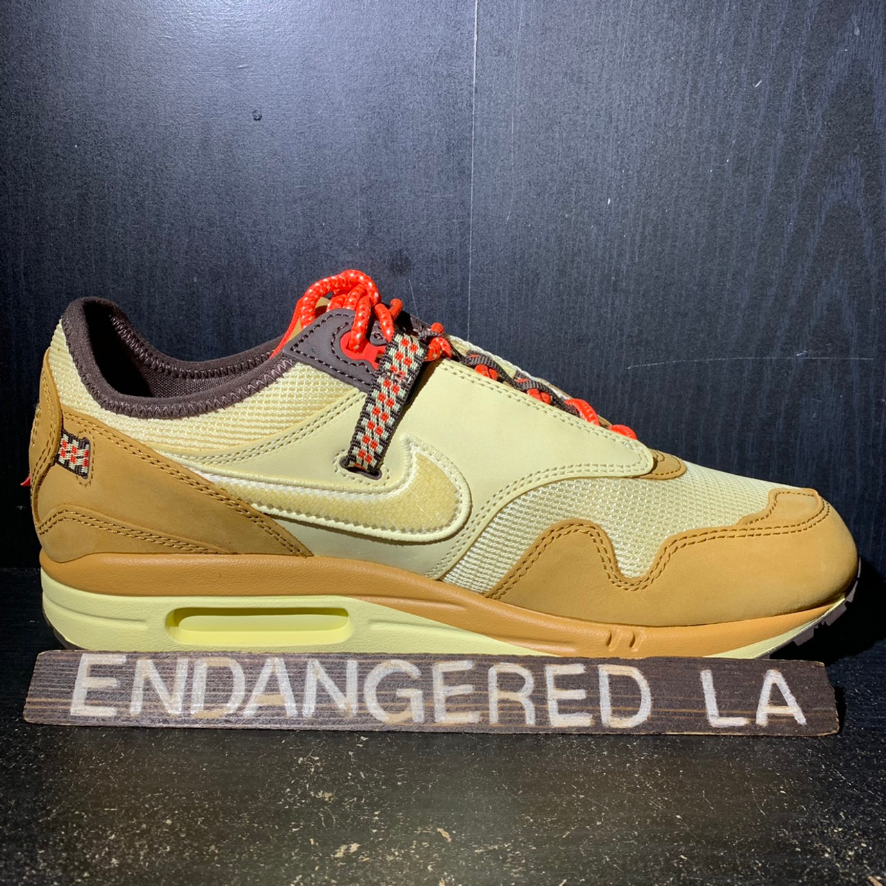 Nike Air Max 1 Travis Scott Cactus Jack Wheat Lemon Drop