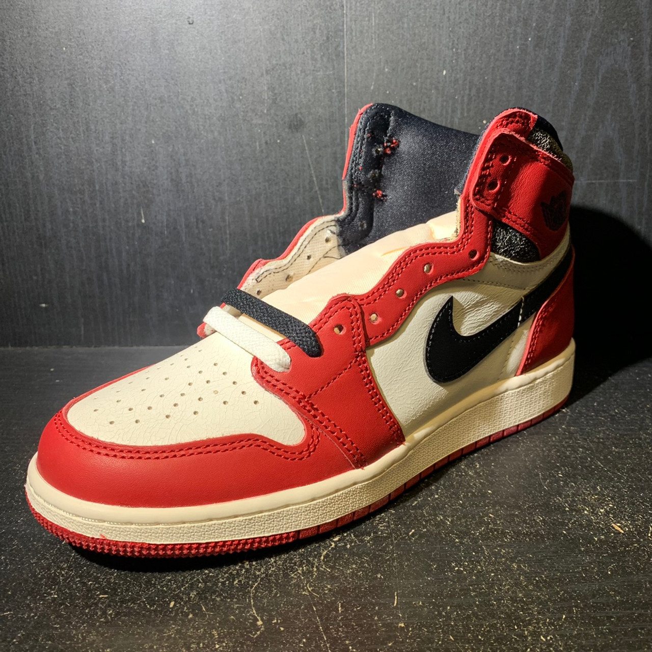 Air Jordan 1 Chicago Lost & Found (GS)