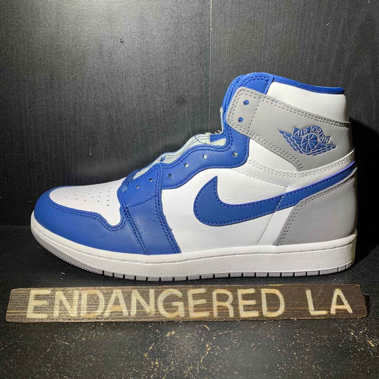 Air Jordan 1 True Blue