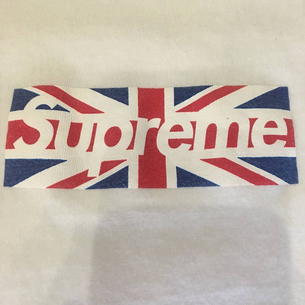 Supreme Box Logo UK Tee White F/W 11' Sz M (#5666) - ENDANGERED LA