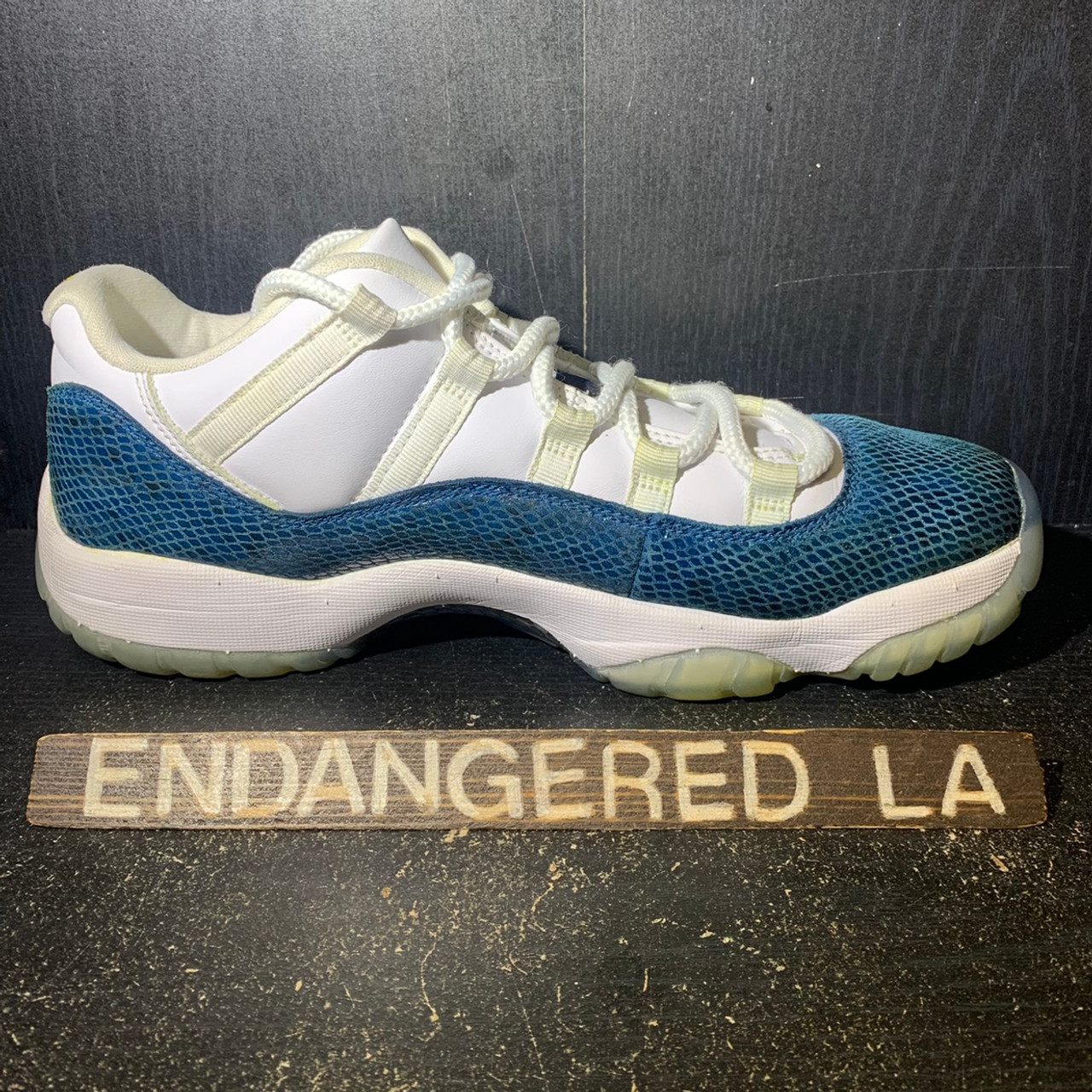 豊富な通販新品Air Jordan 11 Low Snake Navy (2019) スニーカー