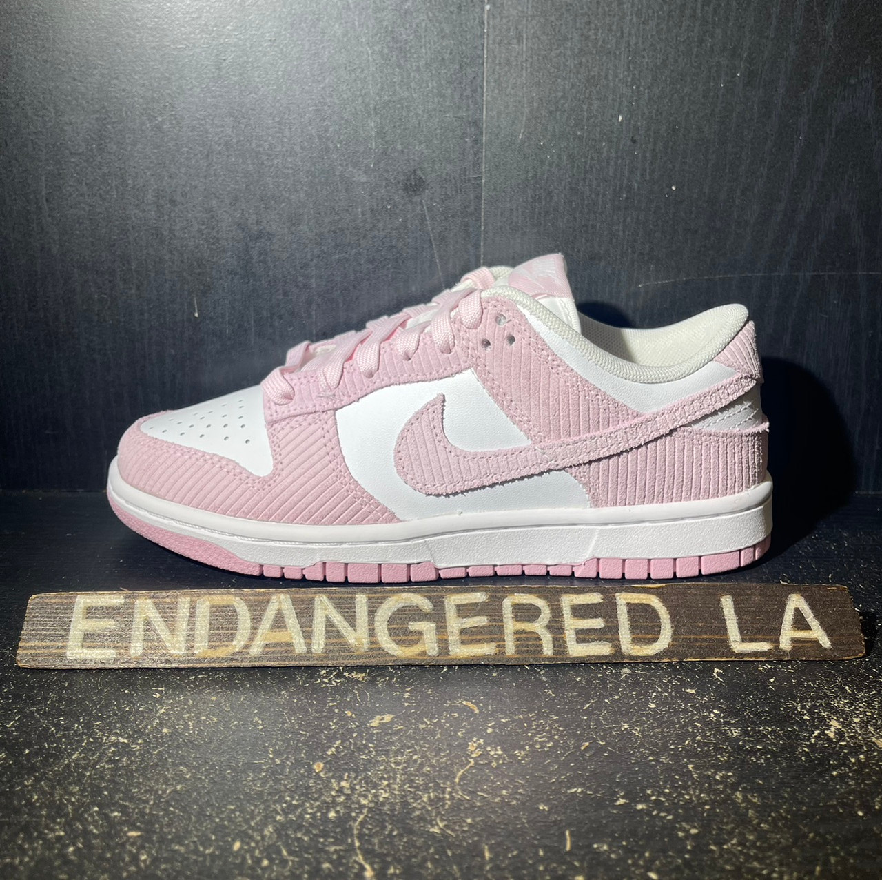 Pink Dunks Nike Dunk Low Pink Corduroy - Main Image