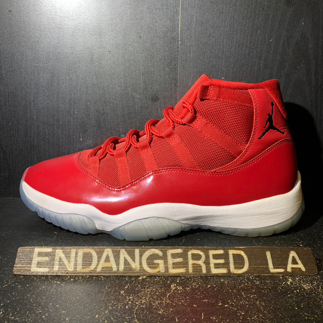 Air Jordan 11 Win Like 96 Sz 11.5