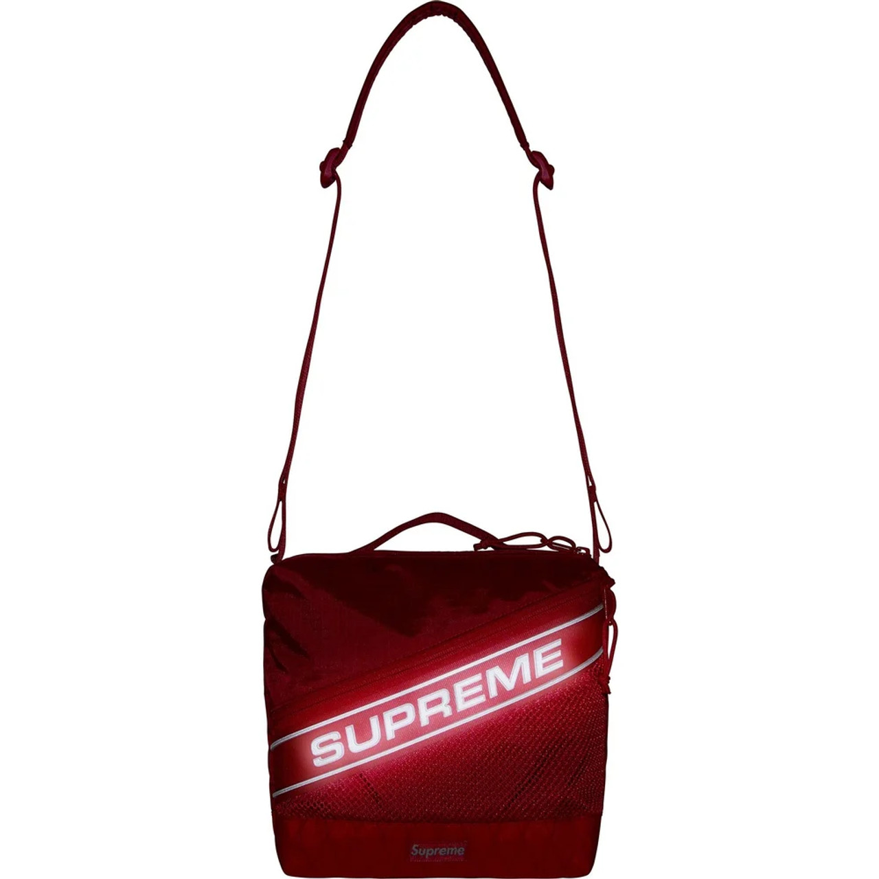 SUPREME DUFFLE BAG 3D LOGO RED FW23B15