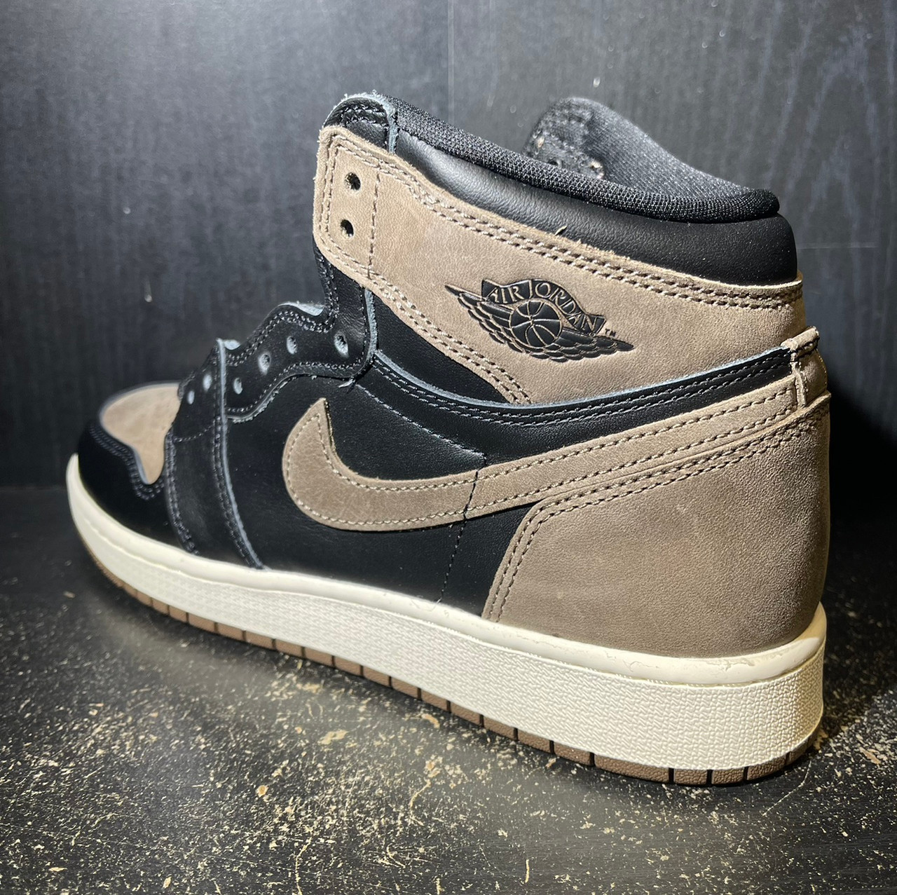 靴 Nike Air Jordan 1 GS PALOMINO Nike Air Jordan 1 Mid GS DQ8423-215 Palomino White Wild