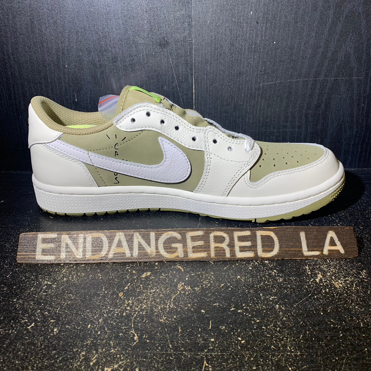 Air Jordan 1 Low Golf Travis Scott Olive