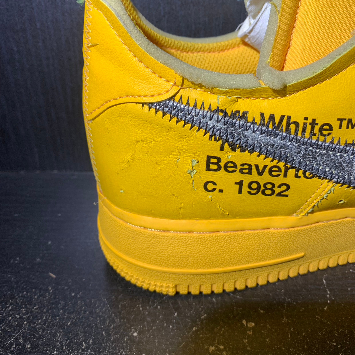 Nike Air Force Low Off-White University Gold Sz