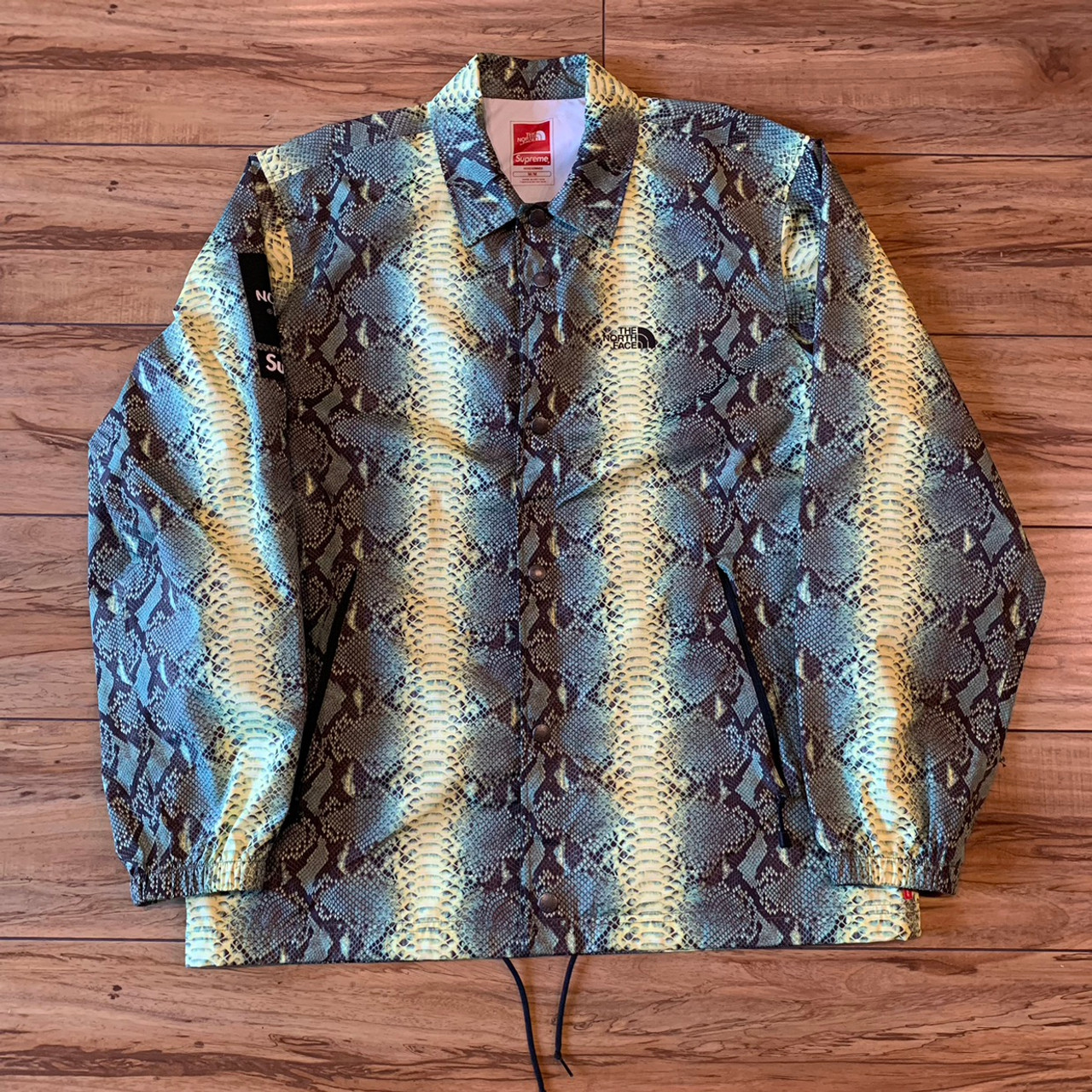 Supreme TNF Snakeskin Taped Seam Coaches Jacket S/S 18' Sz M