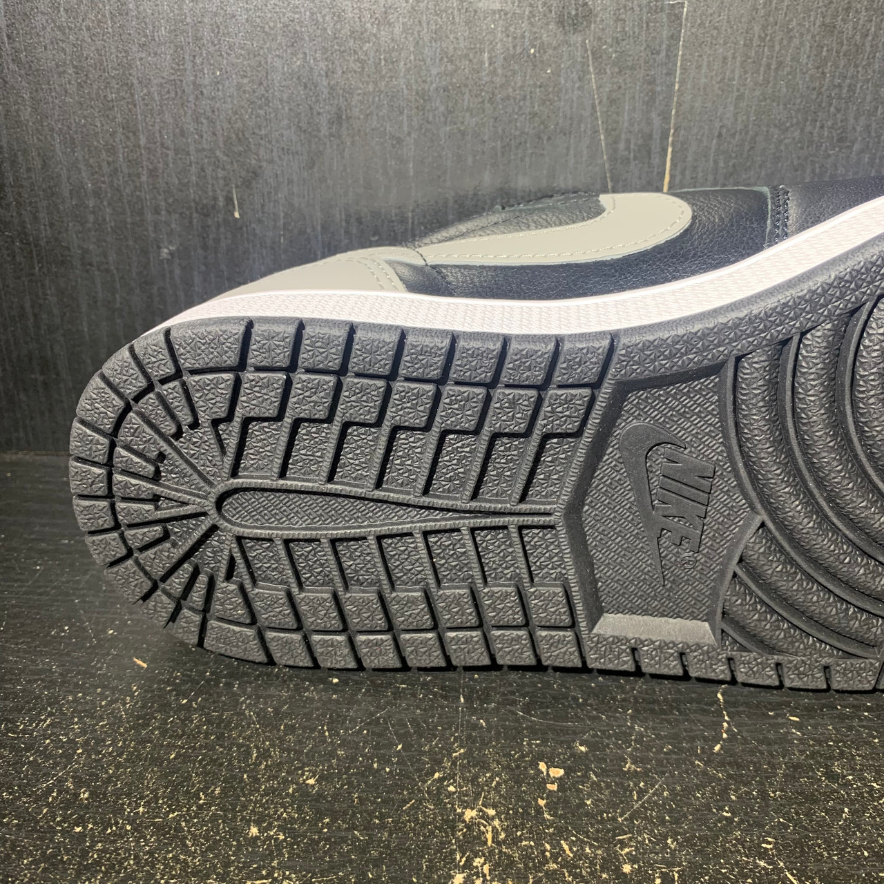 Air Jordan 1 Low OG Shadow 24' - ENDANGERED LA