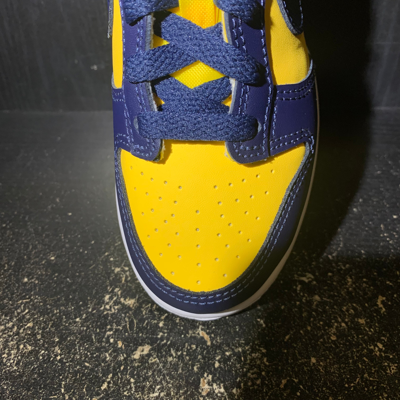 dunk low michigan ps