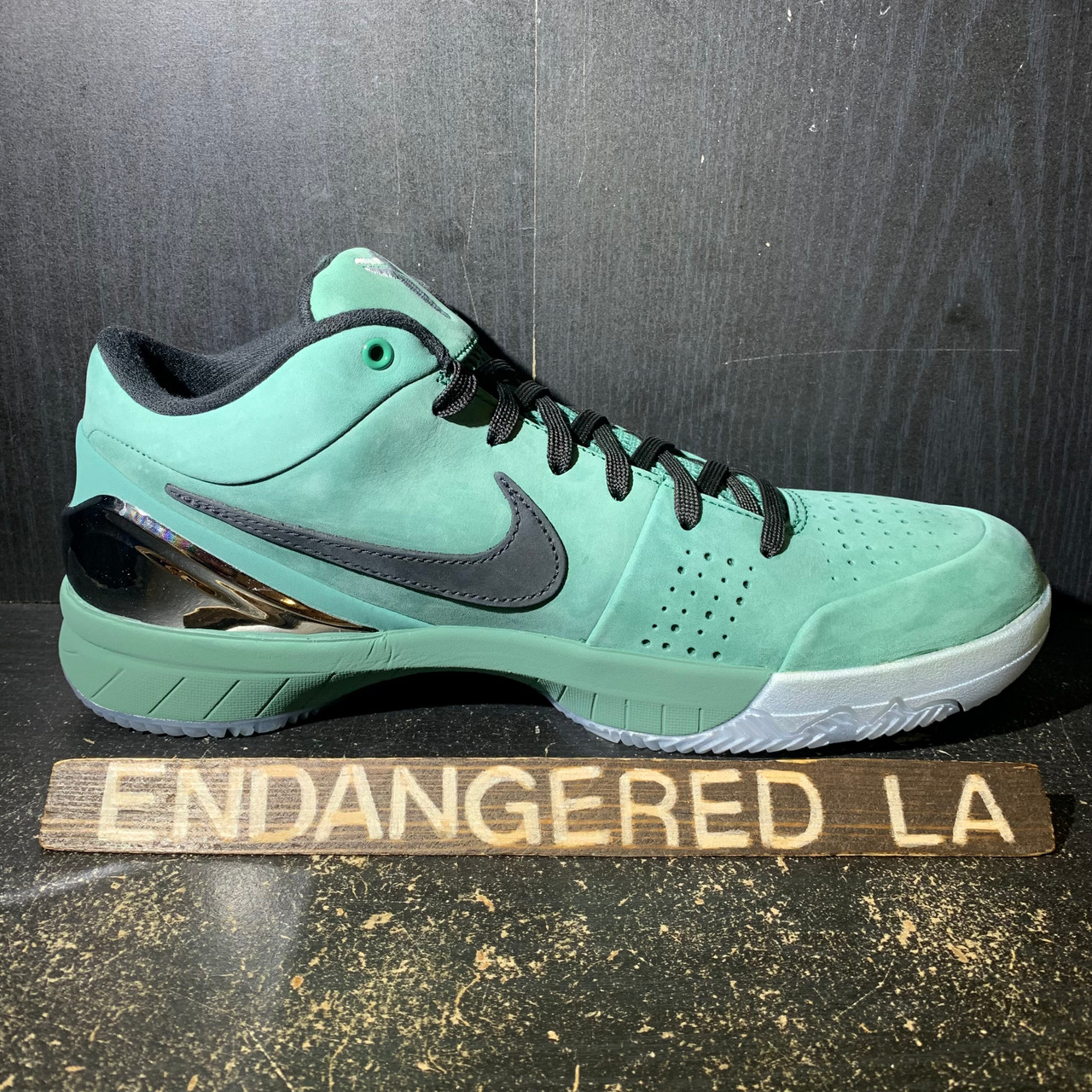 シューズ(男性用) Nike Kobe4 protro Girl Dad 26.5 Nike Men's Kobe 4 Protro Girl Dad Basketball Shoes, from